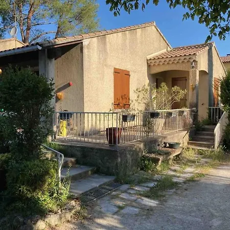 Yvette L'Isle-sur-la-Sorgue